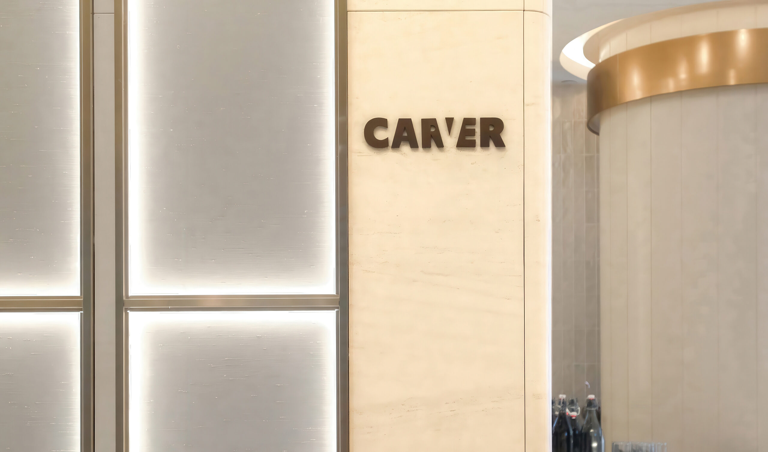Carver brand identity — Restaurant design by var.studio (1)