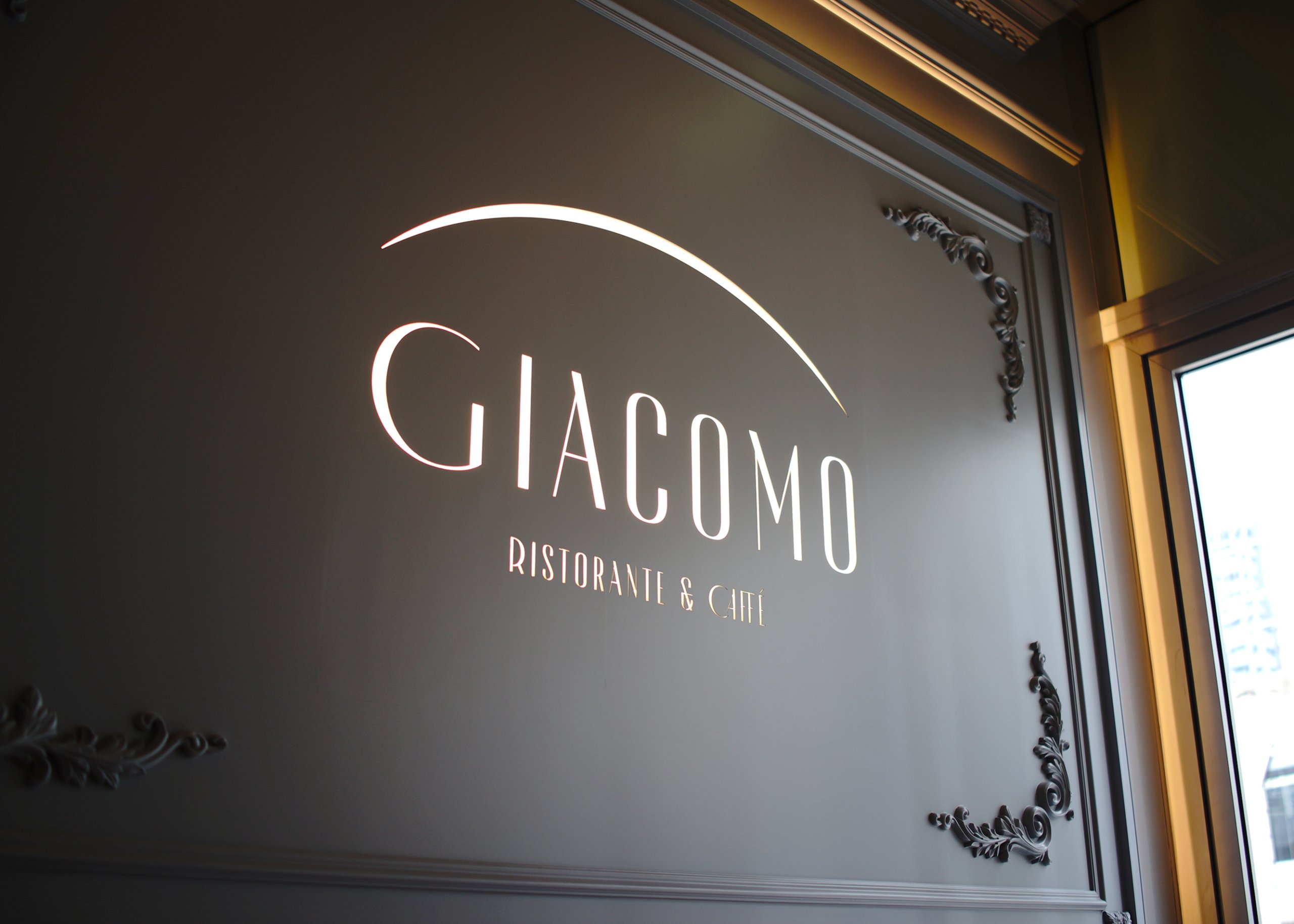 Giacomo brand identity — Italian Restaurant design by var.studio (1)