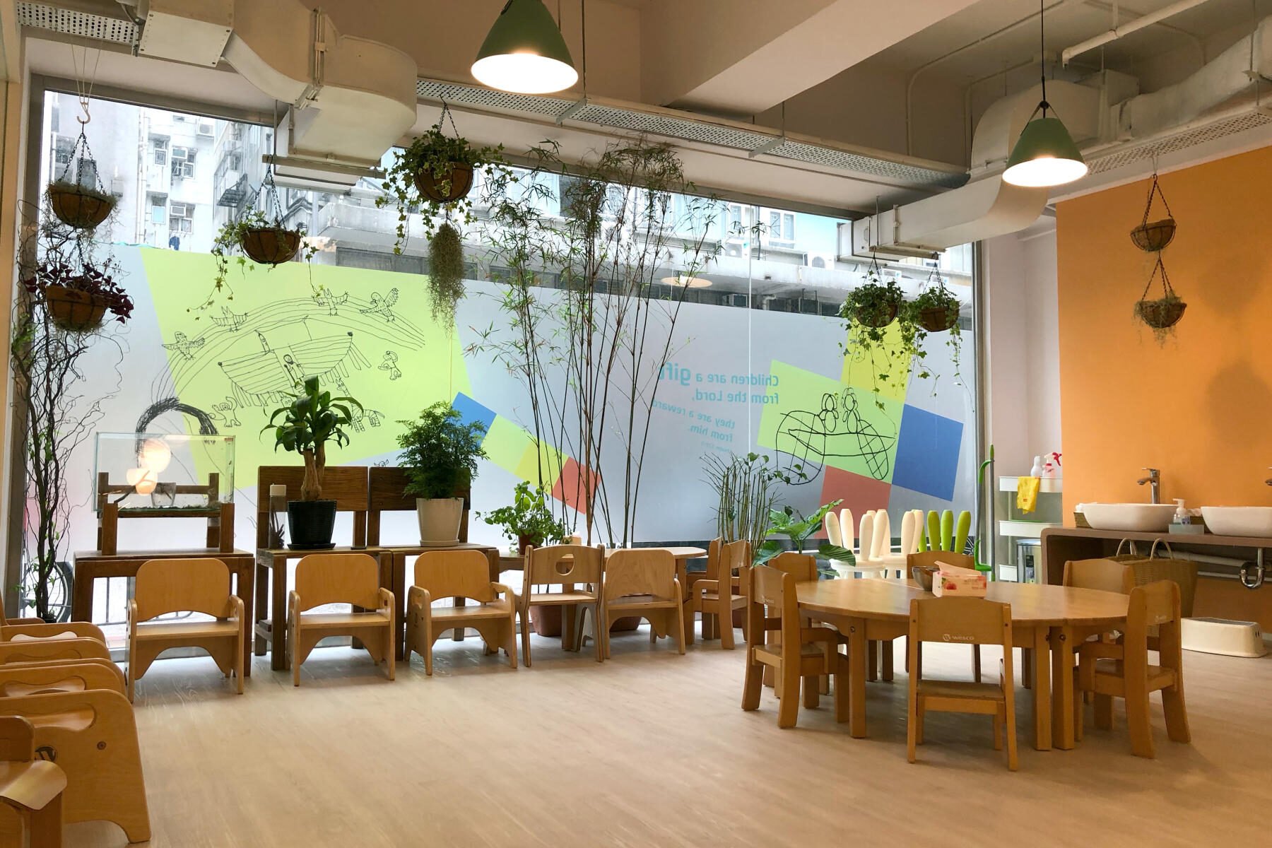 Olive Tree brand identity — Kindergarten design by var.studio (10)