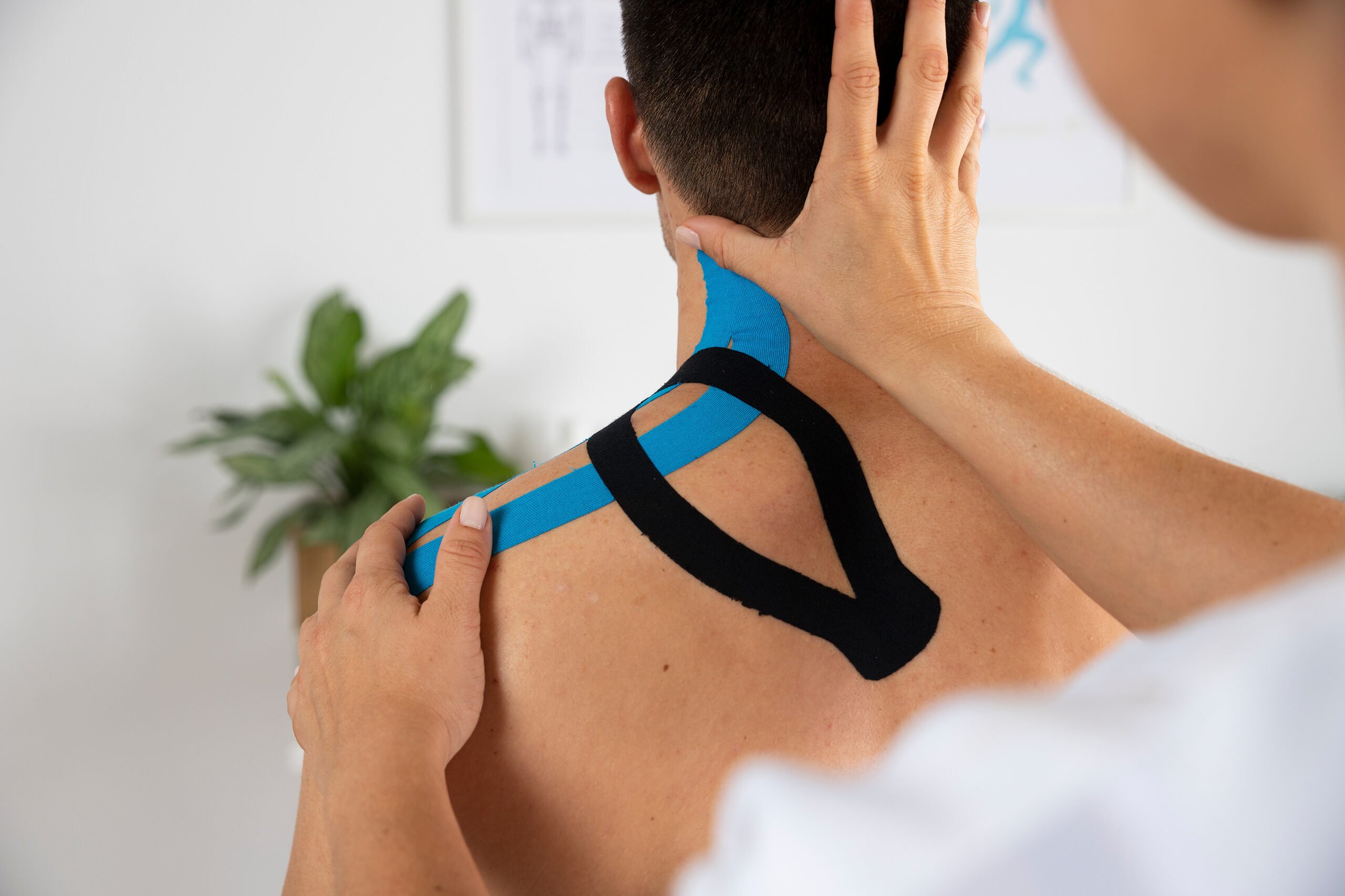 Physio Solutions brand identity — Healthcare design by var.studio (12)