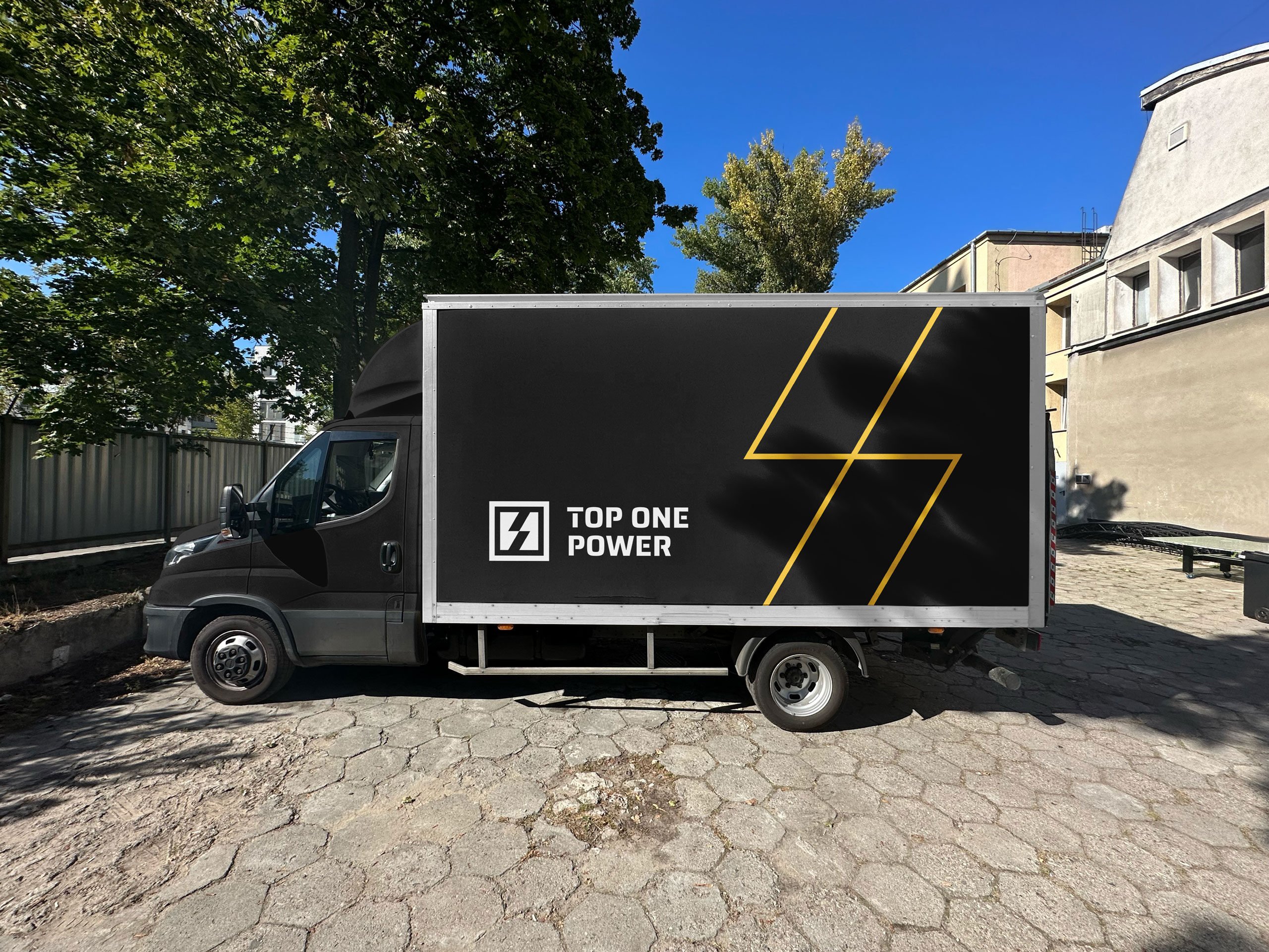 Top One Power brand identity — Energy design by var.studio (6)