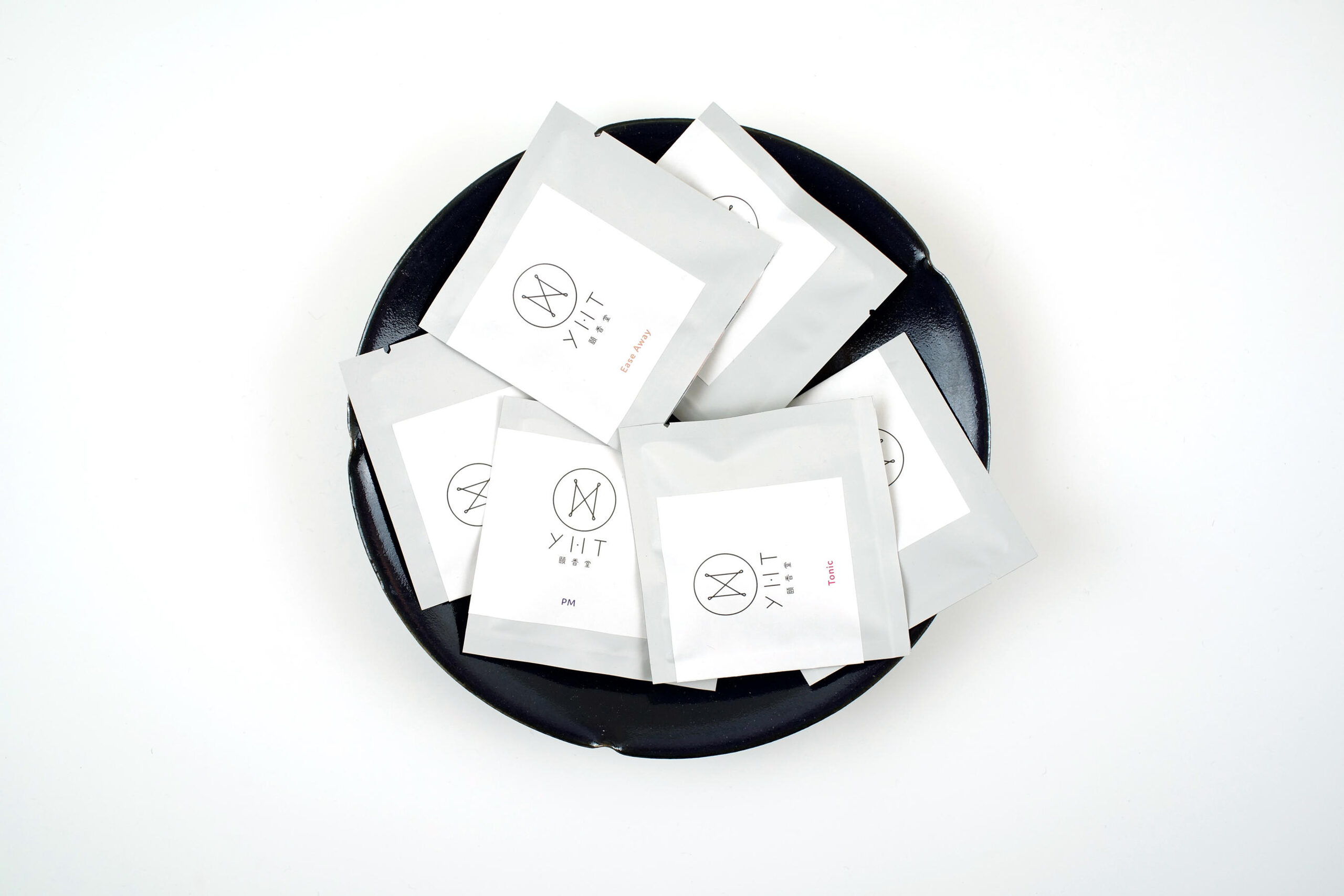 YHT brand identity — Tea Merchant design by var.studio (4)